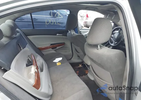 2011 Honda Accord 3.5 Ex из США, поврежденный, VIN 1HGCP3F70BA013599